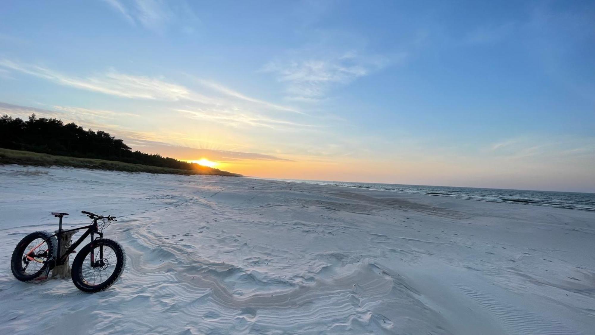 Slajszowki-Domki Caloroczne Slajszewo Luaran gambar
